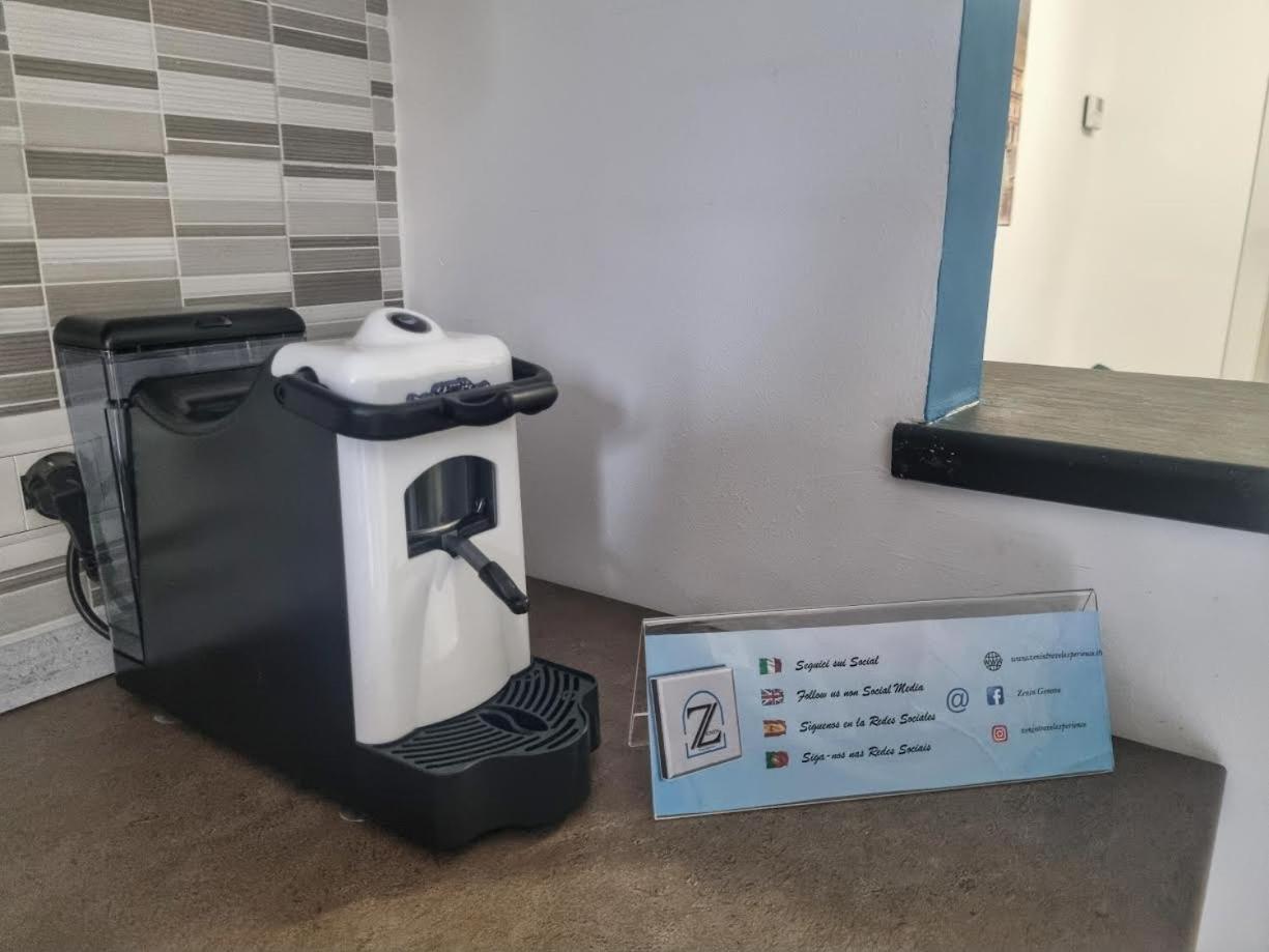 Zenin Airport 'Genova Aeroporto' Apartment Bagian luar foto