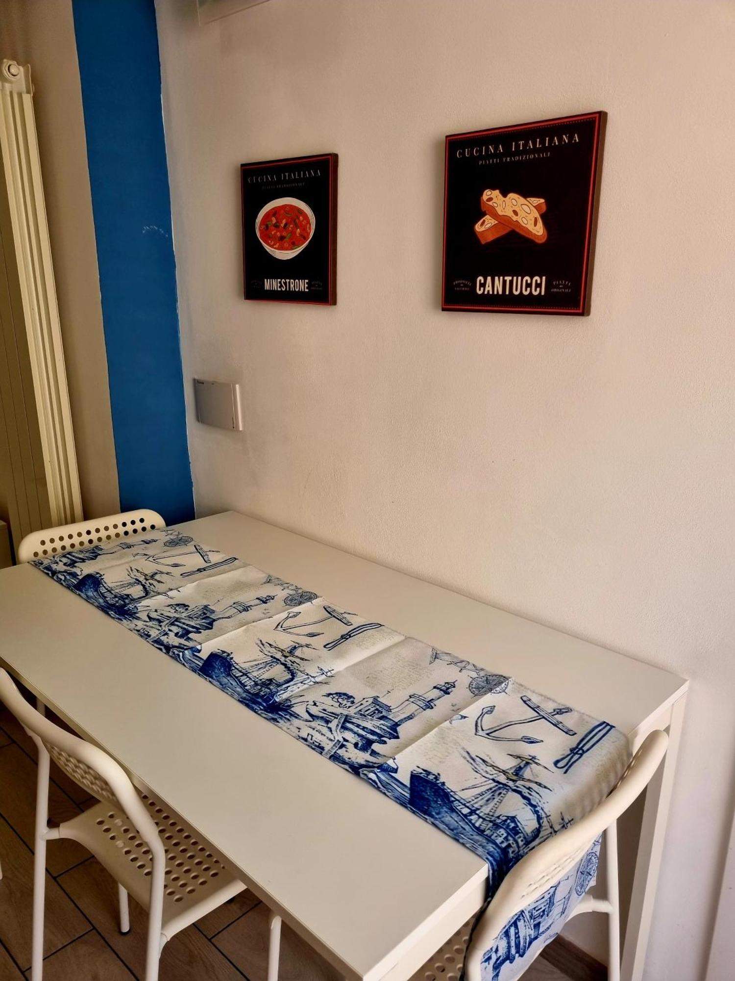 Zenin Airport 'Genova Aeroporto' Apartment Bagian luar foto