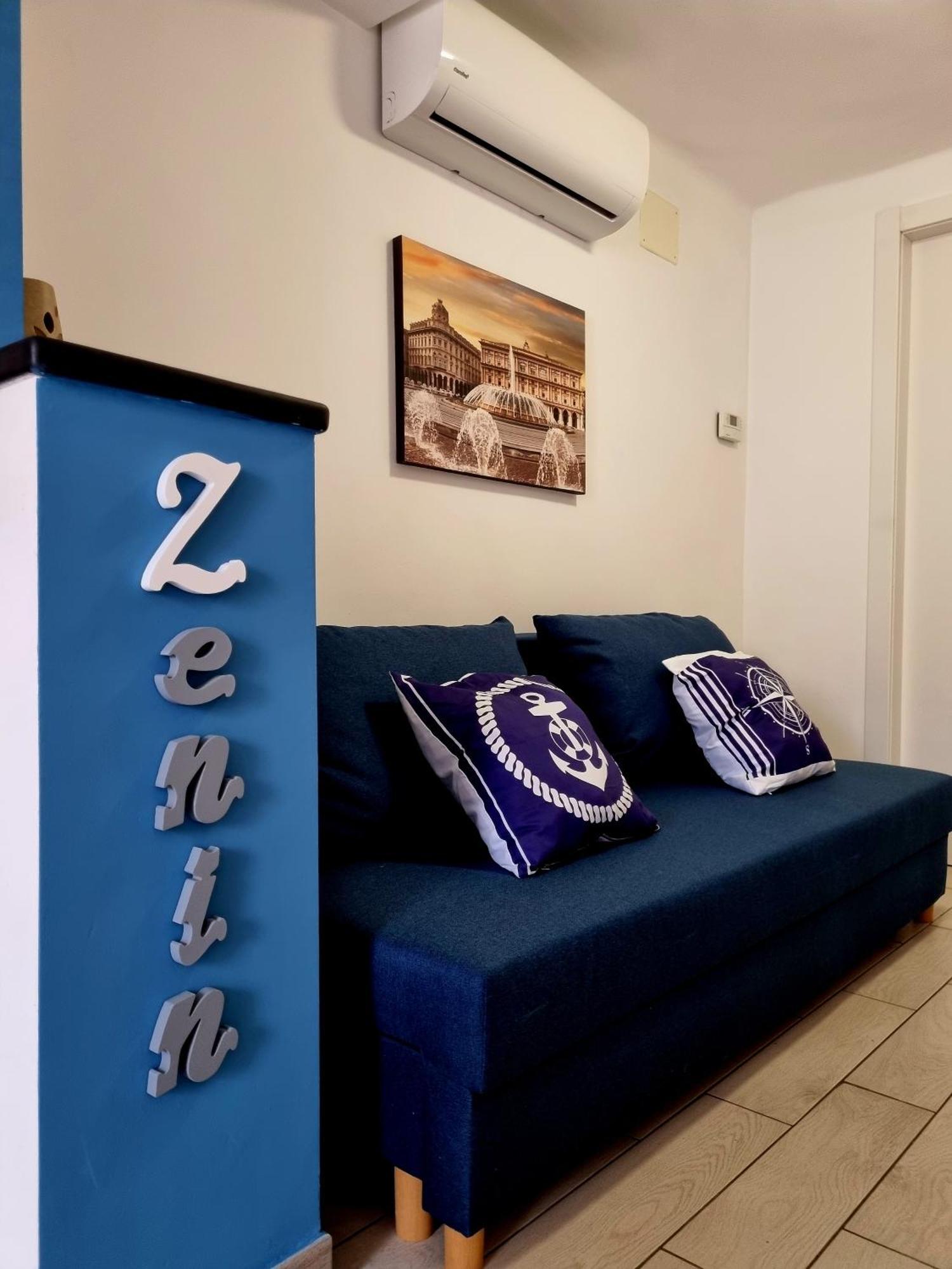 Zenin Airport 'Genova Aeroporto' Apartment Bagian luar foto