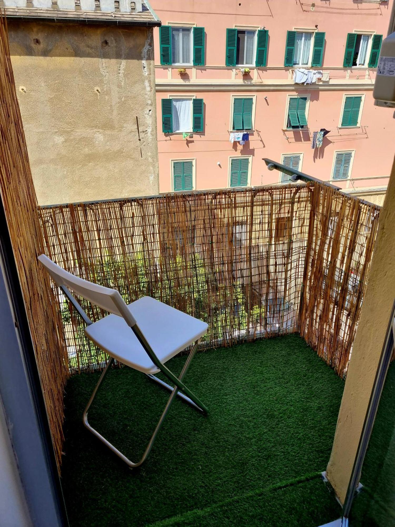 Zenin Airport 'Genova Aeroporto' Apartment Bagian luar foto